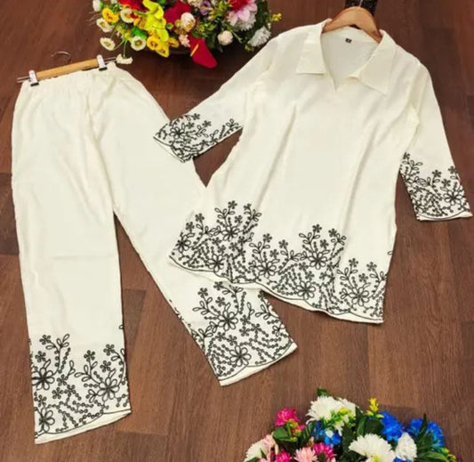 Fashionable Coord set woman