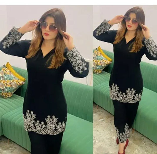 Fashionable Coord set woman