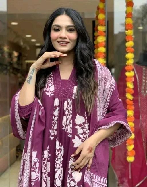 Allure Fashion Women's kurta Dupatta sets