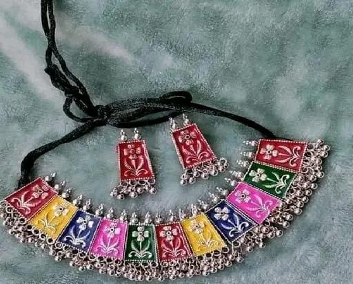 Allure fashion Women stylish jewellery Necklaces set