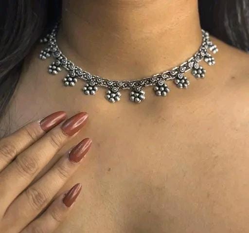 Allure fashion Women stylish jewellery Necklaces set