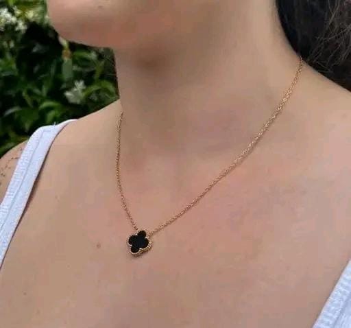 Allure fashion Women stylish jewellery Necklaces set