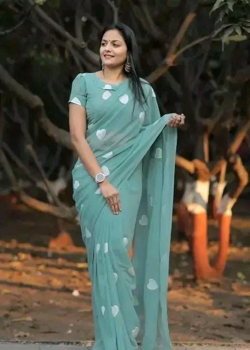 Allure Fashion Women's party wear Saree