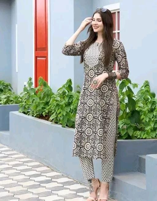 Allure Fashion Women's kurta sets