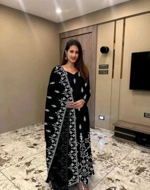 Allure Fashion Women's Ethnic Dresses