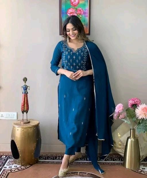 Allure Fashion Women's kurta Dupatta sets